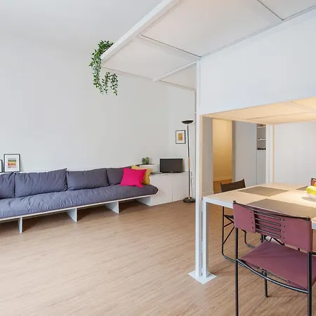 De Amicis 28 - Colonne Di San Lorenzo Apartman *