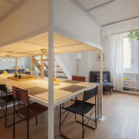 De Amicis 28 - Colonne Di San Lorenzo Apartman *